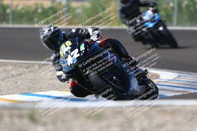 media/Sep-20-2025-TrackDaz (Sat) [[27f0cde673]]/B Group/220pm (Turn 9)/